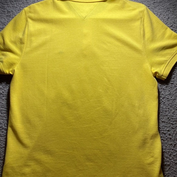 Tommy Hilfiger polo shirt yellow size medium - Picture 3 of 3